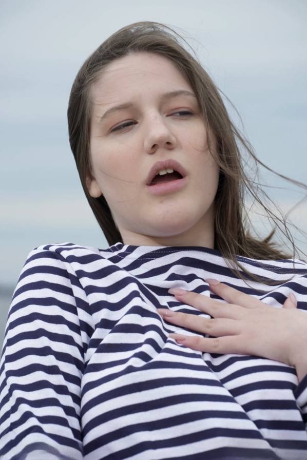 Margo Von Tesse boat: tits out, pussy rubbed