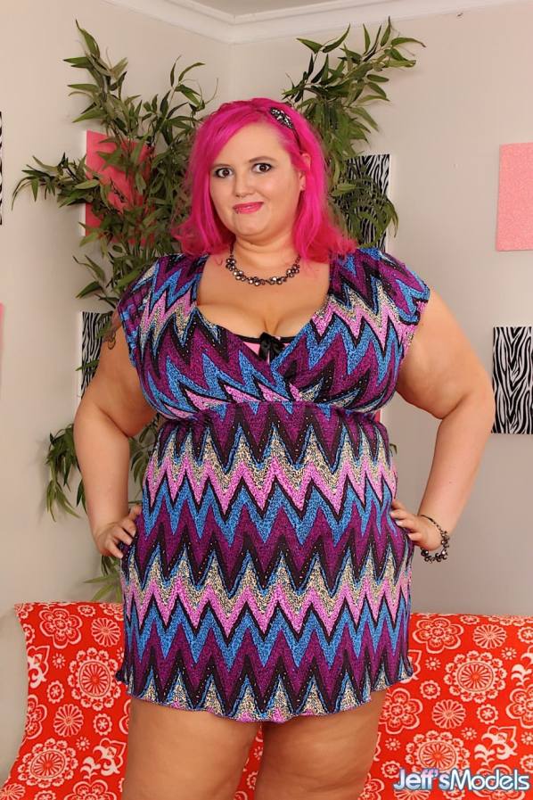 Admirer fucks big boobs, jizzes on Sara Star BBW