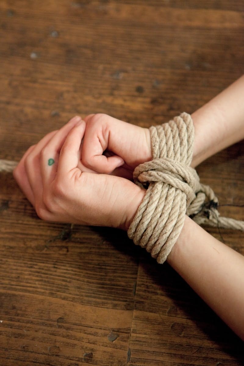 Porn Photo - Lia Lor Tied up on floor, Lia Lor fingered hard