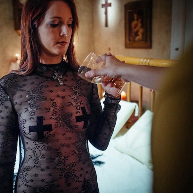 BDSM bondage leaves Irina Vega pussy stuffed hard