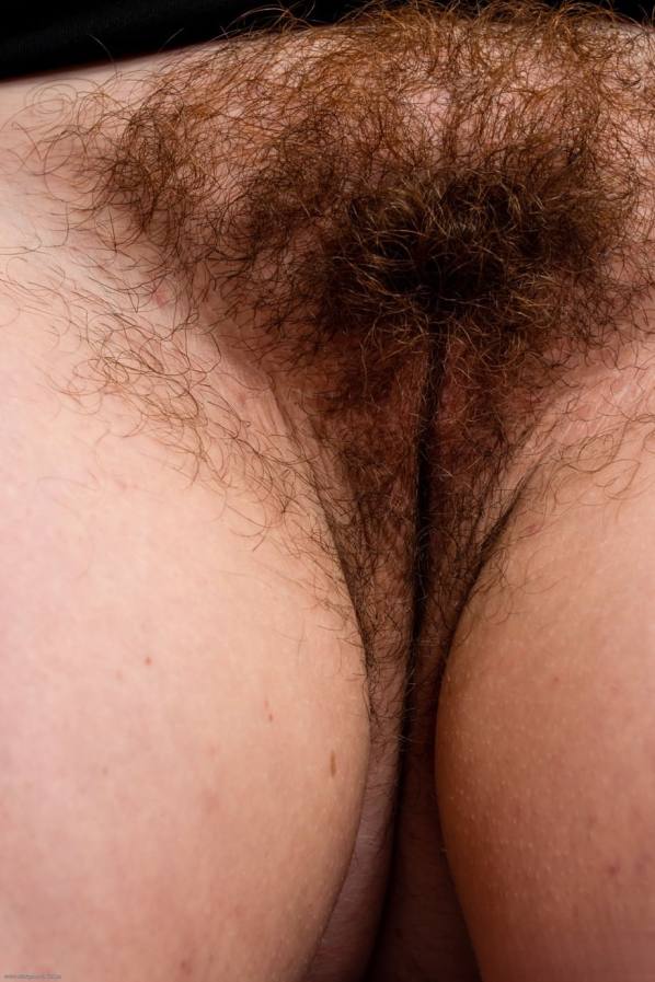 Adora Bell flaunts fat ass and spreads hairy pussy wide
