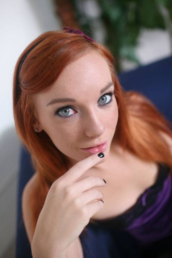 Facial for horny ginger Dani Jensen after flashing tits