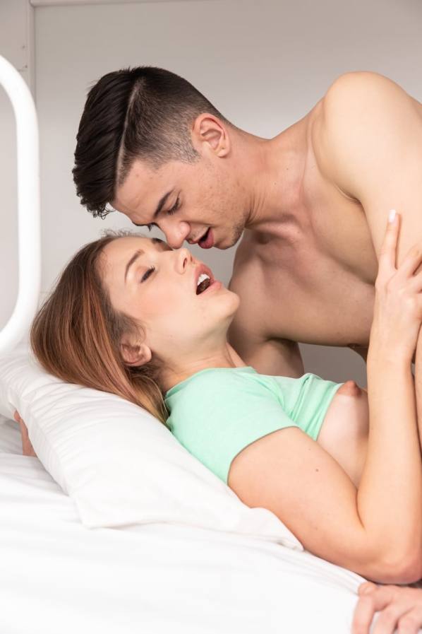Mary Rock rides Tommy Cabrio reverse, his big cock deep