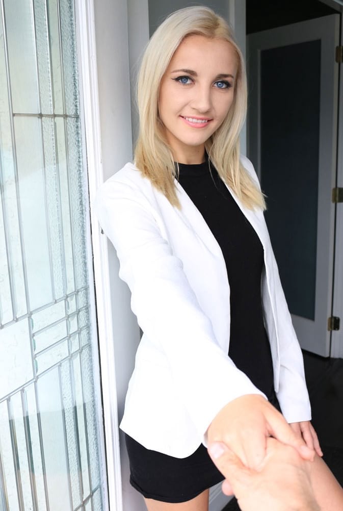 Fuck that deal, blonde eats cock for cash
