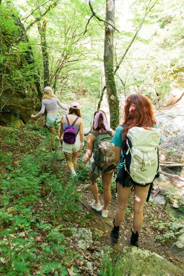 Bush-whacking dykes ditch clothes on trail