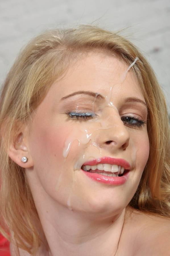 Allie James shows huge ass, takes hard facial cum