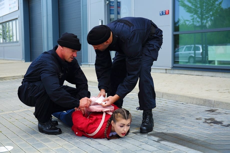 Cops spit-roast Cindy Shine in threesome