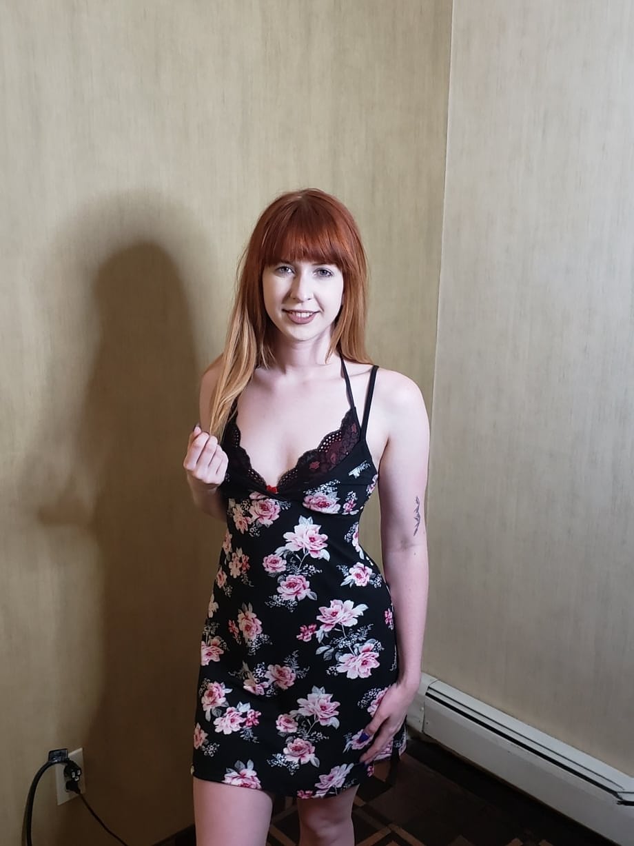Tiny beauty strips bare, flaunts hot string panties