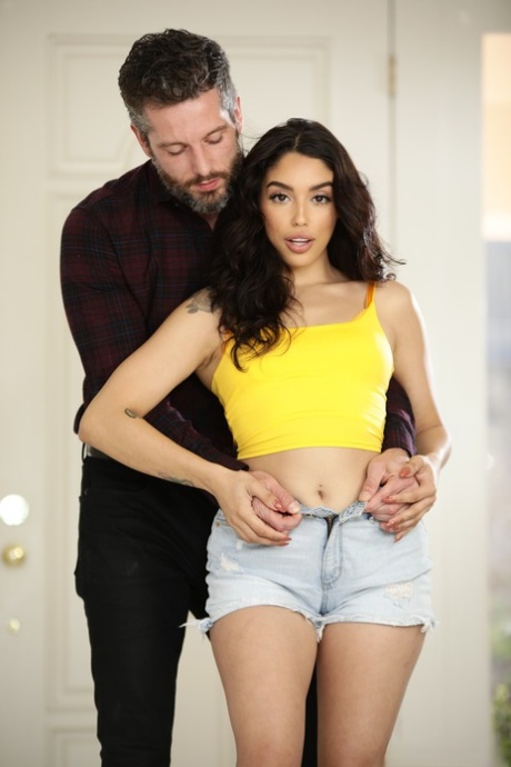 Stepdad pounds hot Latina pussy on couch