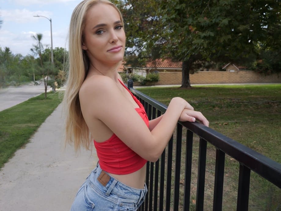 Athena Fleurs sucks cock in POV after park tease