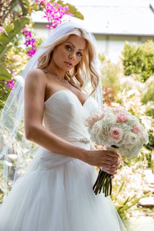 Riley Steele, blonde bride, takes BBC deep in her pussy