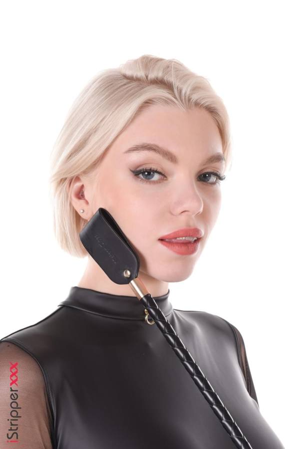 Ashby Winter strips black bodysuit, fingers pussy